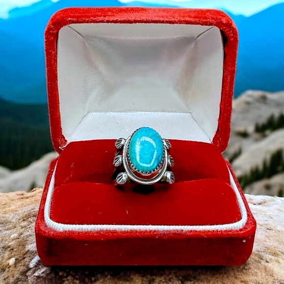 🌺Vintage P. McCray Navajo Sterling Turquoise Ring - Picture 2 of 15